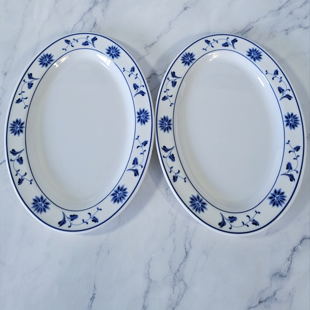 $4.99 s&h • (2) YAHNG TUHNG 100% Melamine YT-1027 Serving Plates